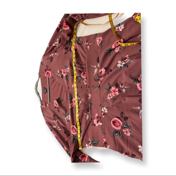 City Chic blouse XXL/24 like new condition - Picture 8 of 16